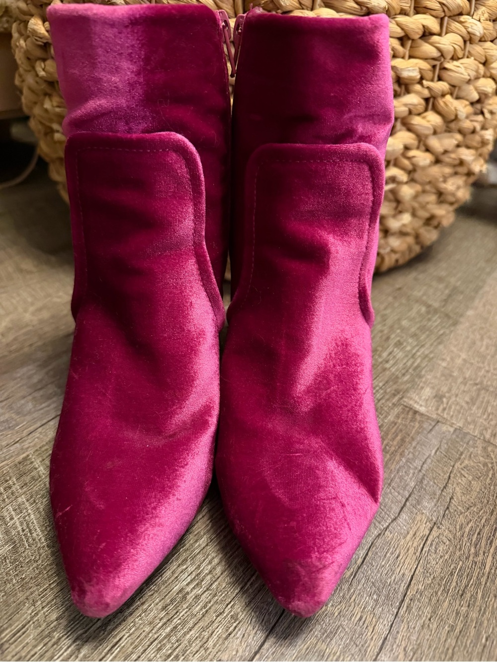 Betsey Johnson Kacey Velvet Glitter Heel Ankle Booties Y2K Glam! - Picture 1 of 8